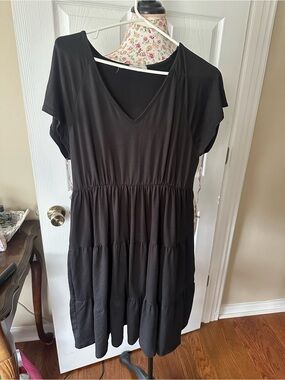 Entro Tiered Black Dress